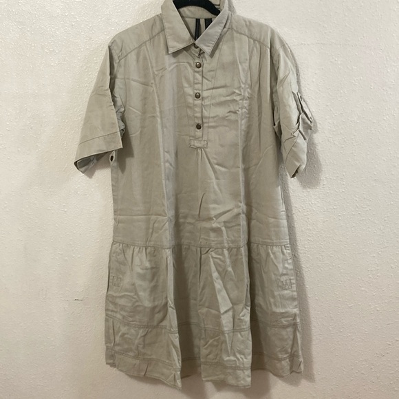 MNG Dresses & Skirts - MNG  casual dress short sleeve cotton Beige pocket collared Size M
